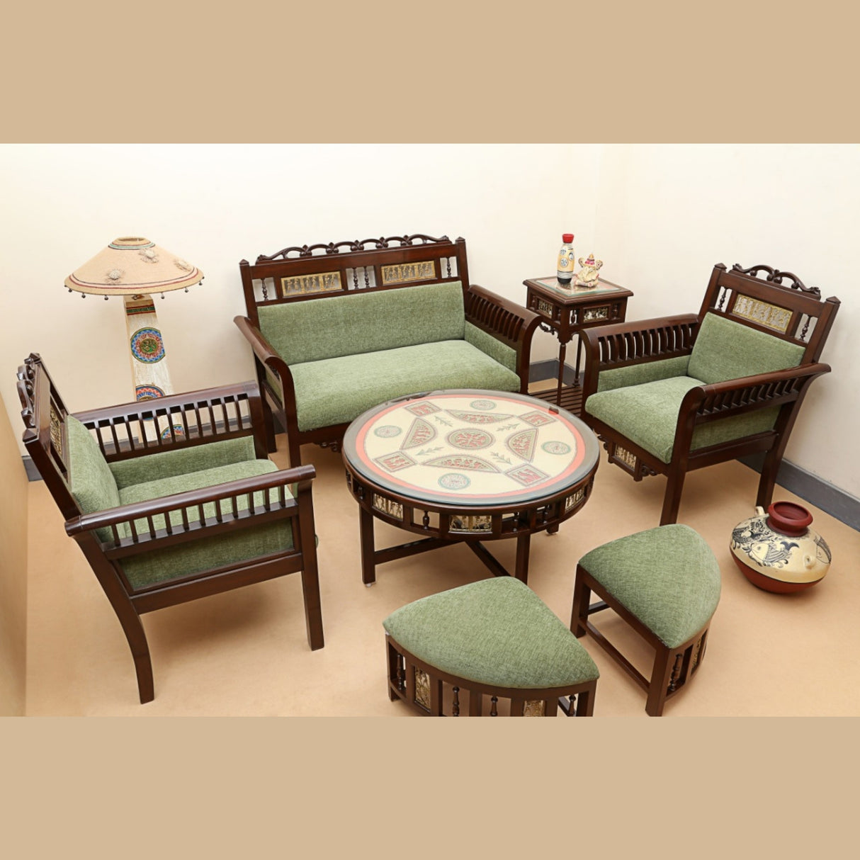 MAHARAJA SINGLE SEATER SOFA WITH DHORKA BRASS FRAMES