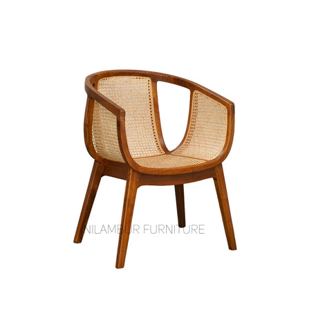 LOUNGE CHAIRS