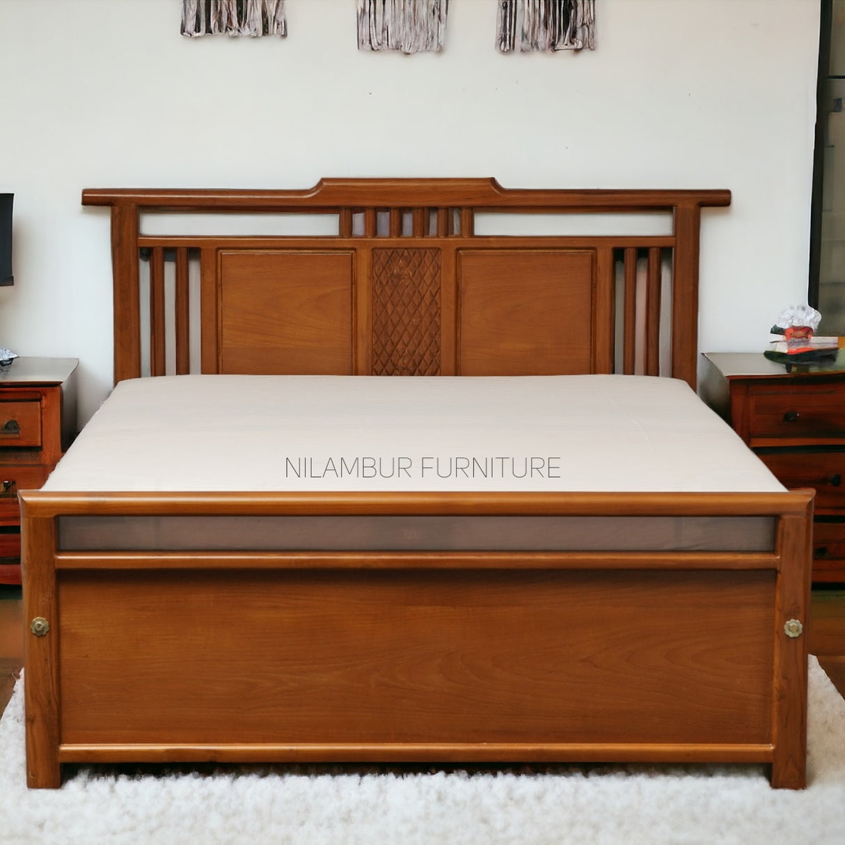 DIAMOND TEAK BED COT